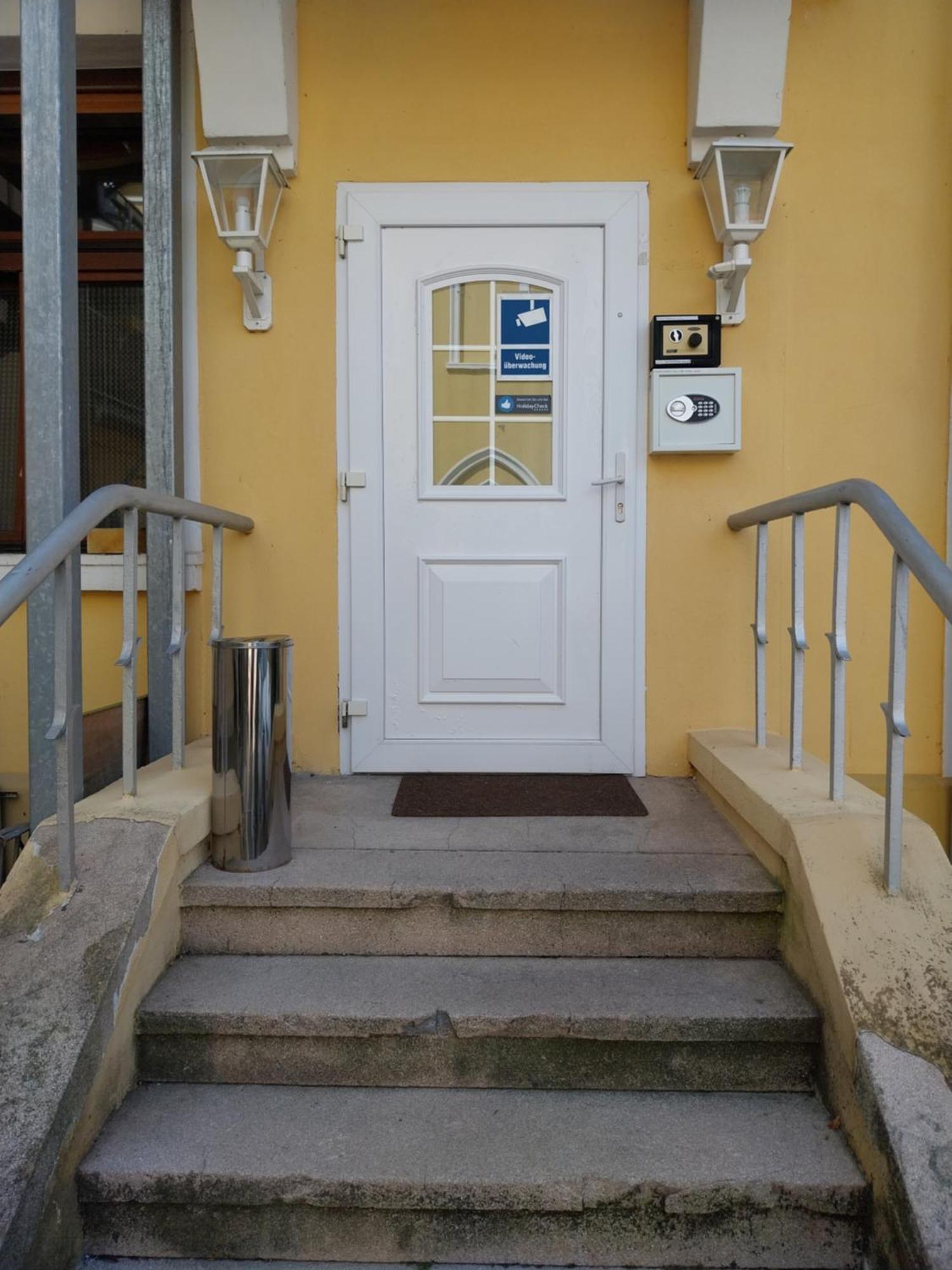 Pension Schlosswache-Zerbst Экстерьер фото