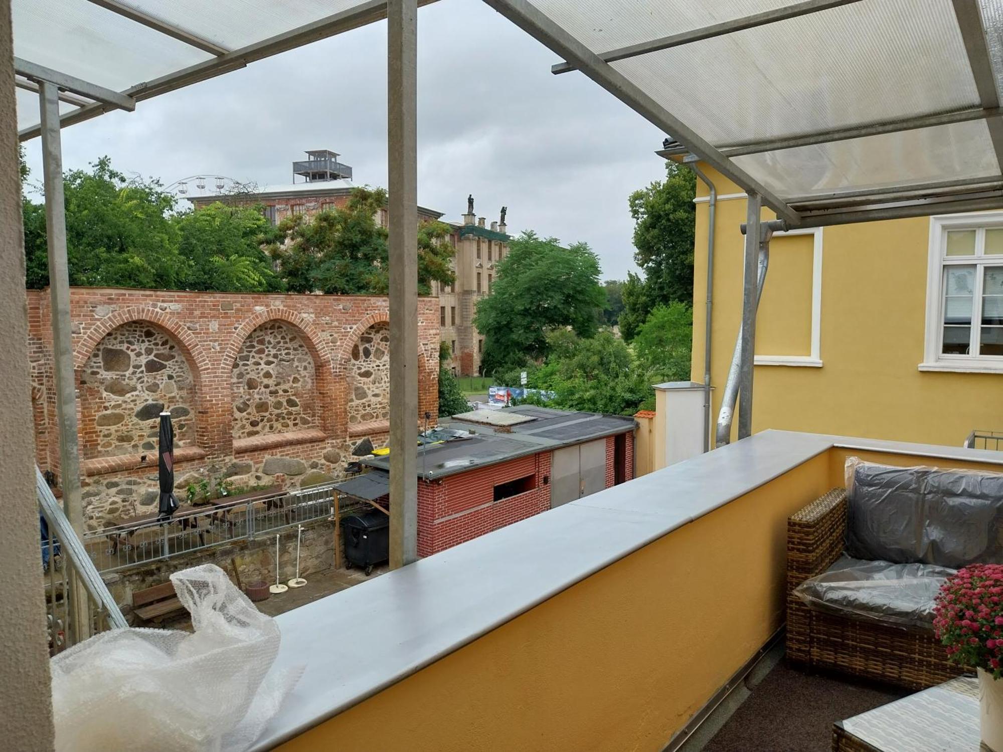 Pension Schlosswache-Zerbst Экстерьер фото