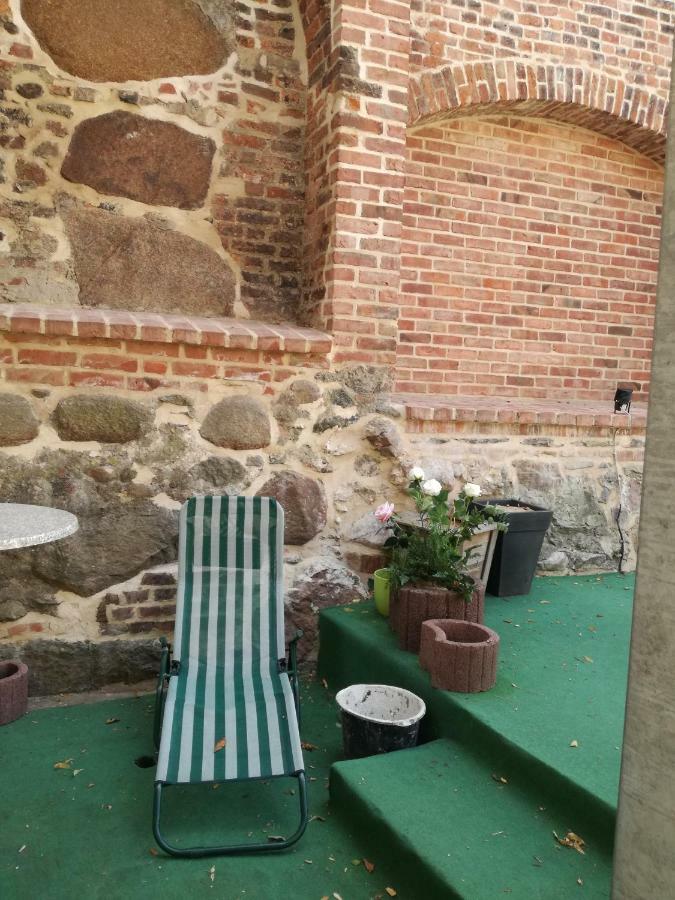 Pension Schlosswache-Zerbst Экстерьер фото